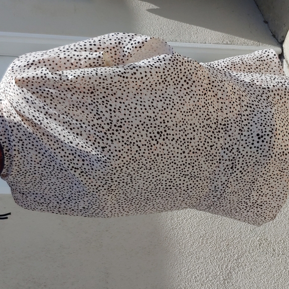 Express Womens Dress Polkadot Blouse in Cream and Black size Large - Picture 3 of 11